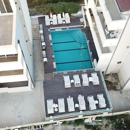 Etna Apartments Улцинь Екстер'єр фото