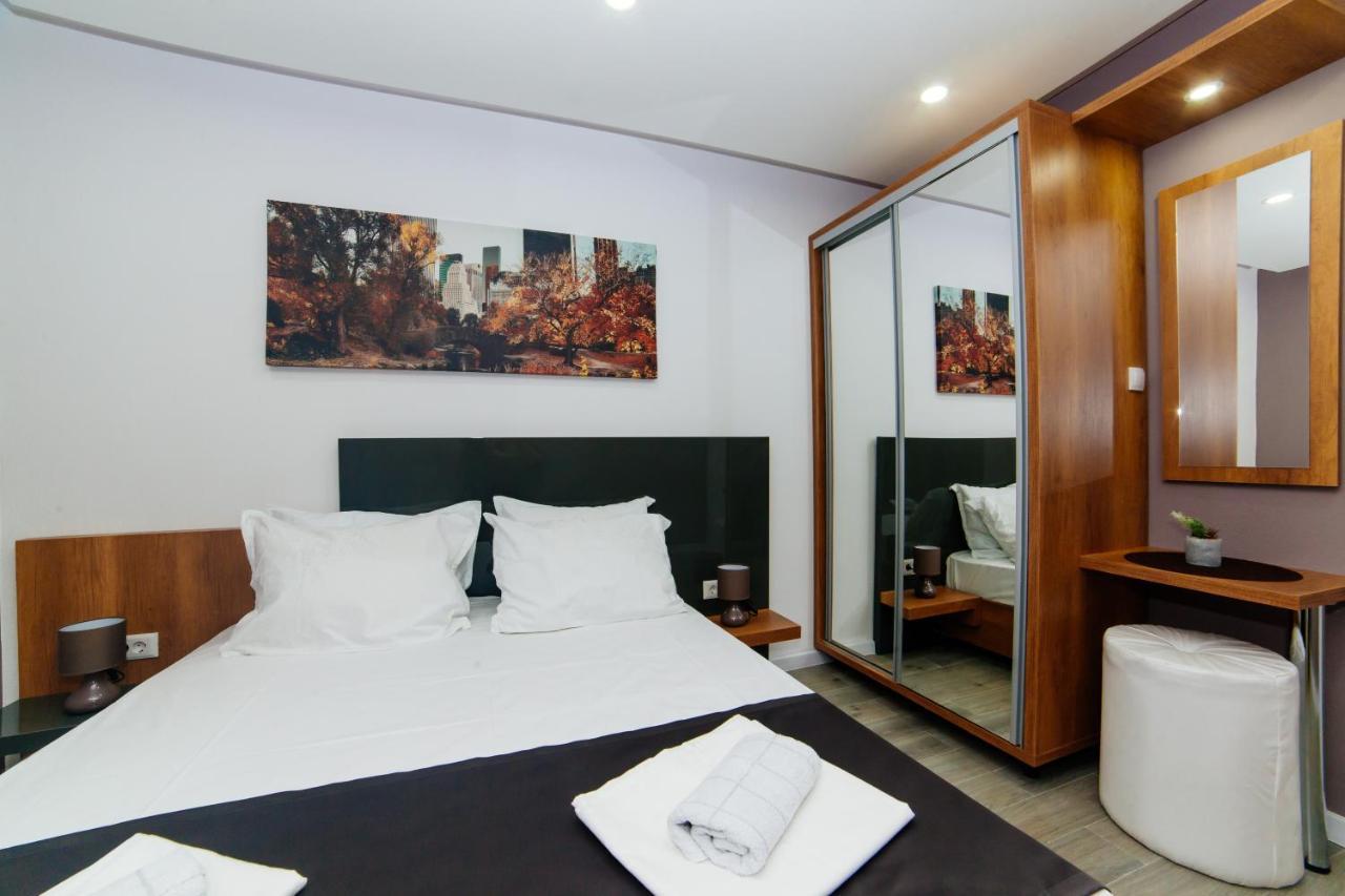 Etna Apartments Улцинь Екстер'єр фото
